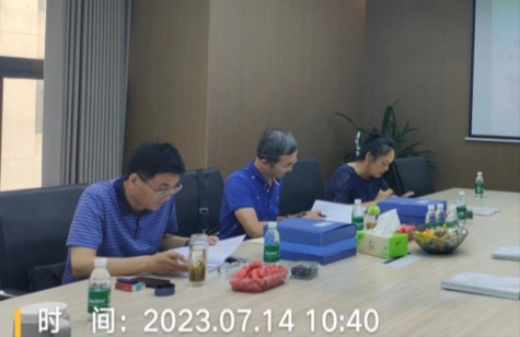 96a7ff7e434bc95c62c94ac00c9bd18